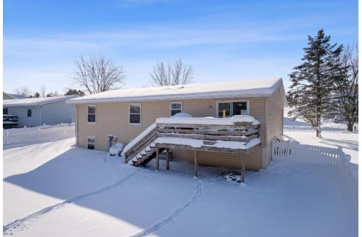 121 Joyce Drive, Lodi, WI 53555