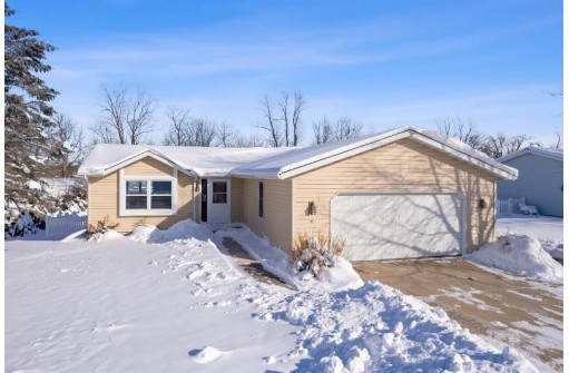 121 Joyce Drive, Lodi, WI 53555