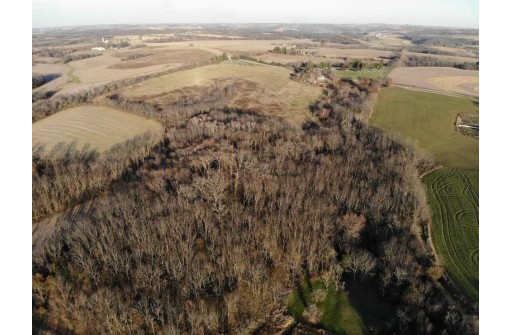 20 AC Valley Road, Argyle, WI 53504