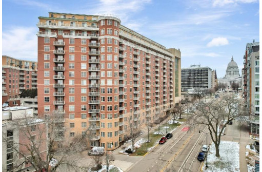 360 W Washington Avenue 406, Madison, WI 53703