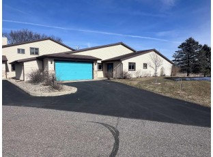 650 Saddle Ridge Portage, WI 53901