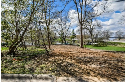 4607 (LOT 1) Yahara Drive, McFarland, WI 53558