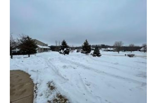 S3536 Pine Knoll Court, Baraboo, WI 53913