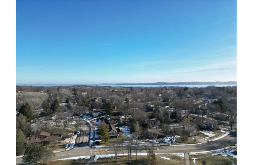 4345 Rock Crest Road, Middleton, WI 53562