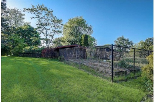 2238 Branson Road, Fitchburg, WI 53575