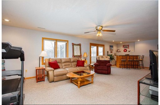 55 Zephyr Street, Benton, WI 53803