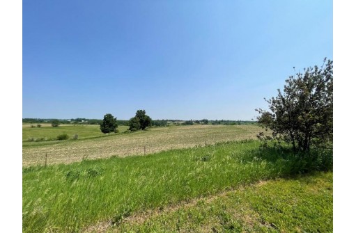 6 ACRES Highway 23, Mineral Point, WI 53565