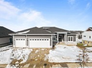 6243 Fountainhead Circle