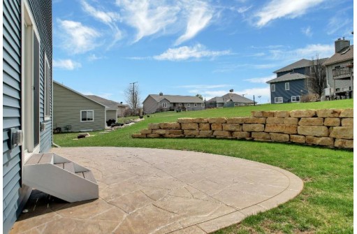 508 Little Fox Trail, Mount Horeb, WI 53572