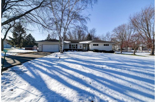 6757 Prairie View Drive, Sun Prairie, WI 53590