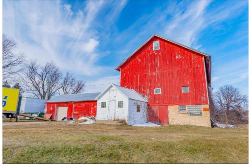 1614 Muller Road, Sun Prairie, WI 53590