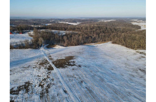 51.82 M/L ACRES Fesenfeld Road, Black Earth, WI 53515