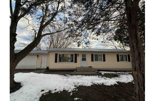 508 W Milwaukee Street, Mauston, WI 53948