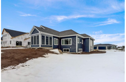 6574 Vista Valley, Windsor, WI 53598