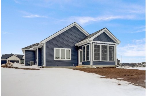 6574 Vista Valley, Windsor, WI 53598