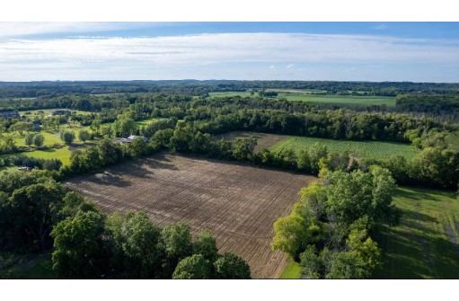 67.76 M/L ACRES Town Line Road, Other, WI 53051