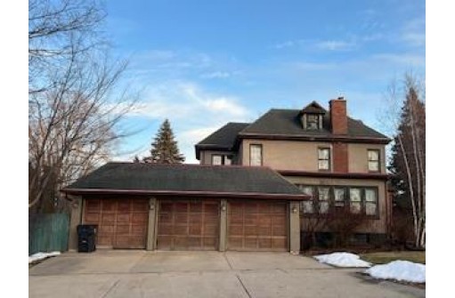 302 E Main Street, Cambridge, WI 53523