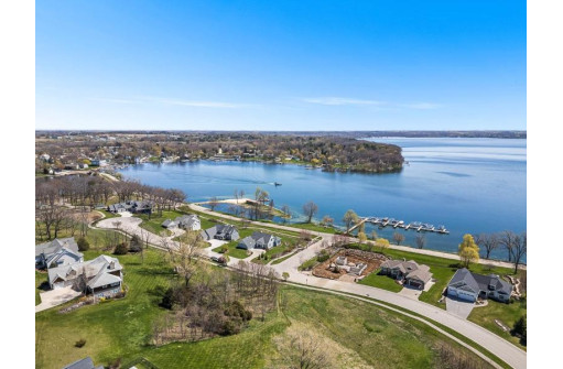 447 Bluff Street, Green Lake, WI 54941