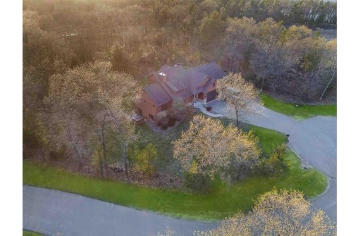 7193 N Timber Ridge Lane, Mauston, WI 53948-0000