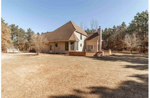 1817 S Duck Creek Drive, Friendship, WI 53934