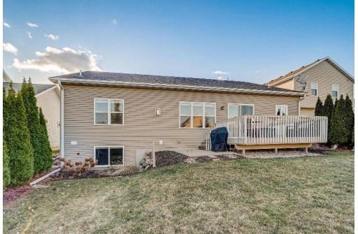 331 Covington Trail, Sun Prairie, WI 53590