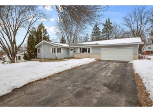 2605 Ravenswood Road Madison, WI 53711