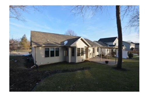 6102 Holscher Road, McFarland, WI 53558