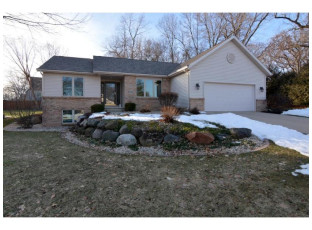 6102 Holscher Road McFarland, WI 53558