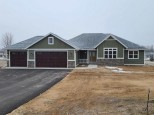 W7251 Silver Mist Lane Pardeeville, WI 53954