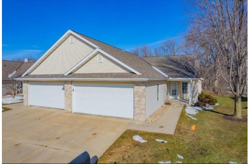 643 Springbrook Circle 40, DeForest, WI 53532