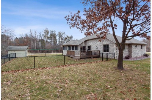 N4092 Brown Deer Drive, Brodhead, WI 53520