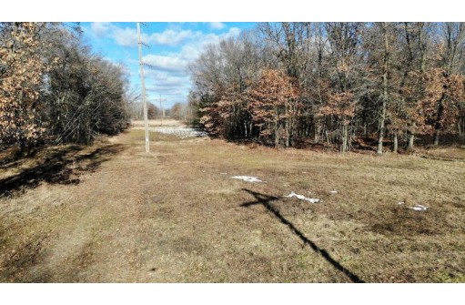 39.88AC Frontier Avenue, Tomah, WI 54660