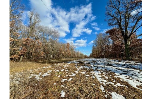 39.88AC Frontier Avenue, Tomah, WI 54660