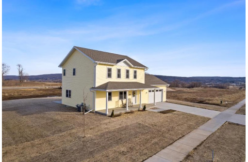 602 Eisenhower Street, Baraboo, WI 53913