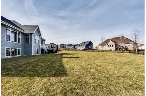 1078 Brynhill Drive, Oregon, WI 53575