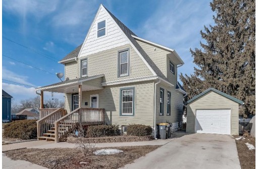 2003 7th Street, Monroe, WI 53566