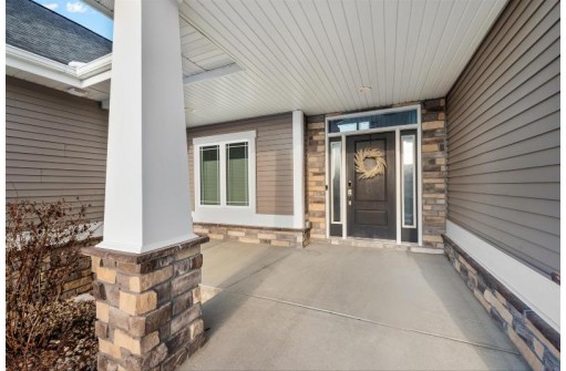 2406 Genevieve Way, Waunakee, WI 53597