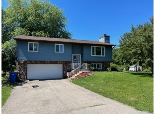 3865 Steven Drive DeForest, WI 53532