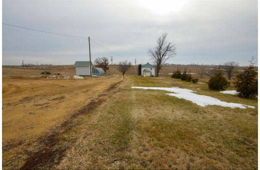 6232 Boice Creek Road, Lancaster, WI 53813