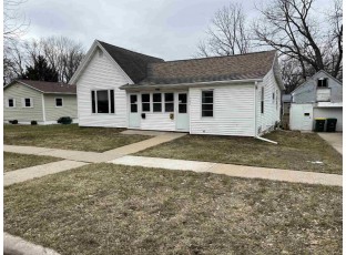 562 S James Street Richland Center, WI 53581