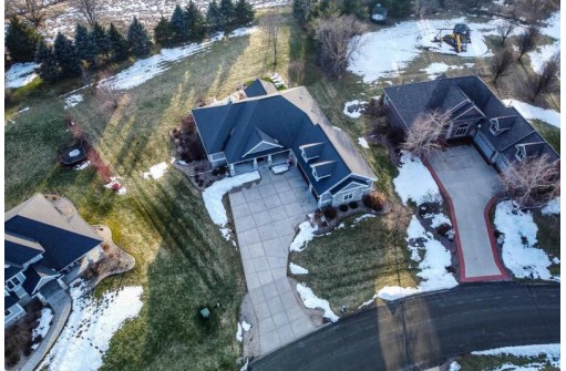 6432 Irving Drive, Sun Prairie, WI 53590