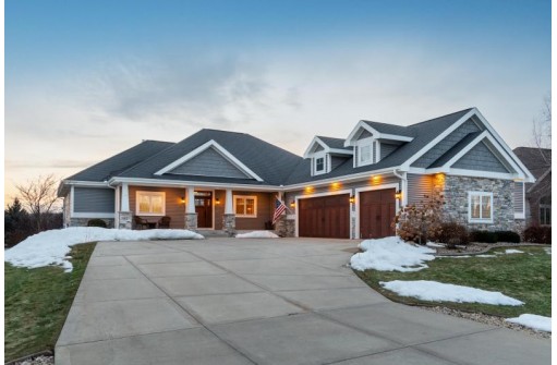 6432 Irving Drive, Sun Prairie, WI 53590