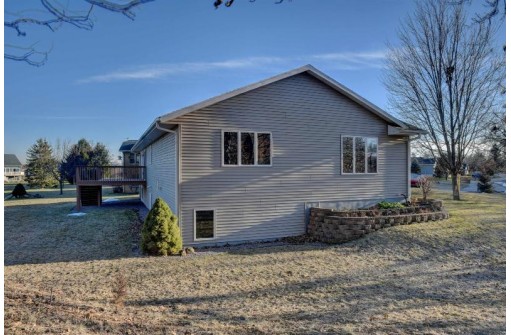 N6752 Turtle Lane, Pardeeville, WI 53954