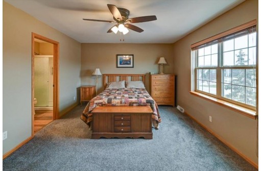 543 Kelvington Drive 4, Sun Prairie, WI 53590