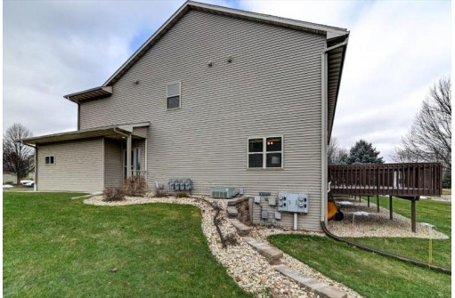 543 Kelvington Drive 4, Sun Prairie, WI 53590