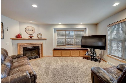 1573 Wild Iris Street, Sun Prairie, WI 53590