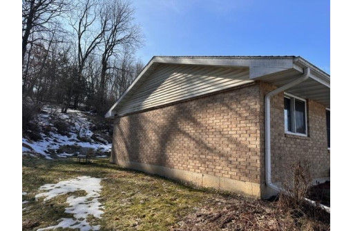 423 Ravine Street, Darlington, WI 53530