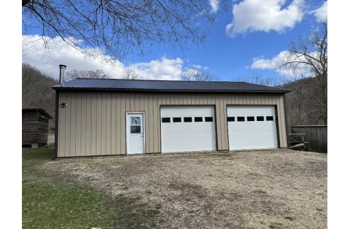 62007 Picatee Creek Road, Eastman, WI 54626