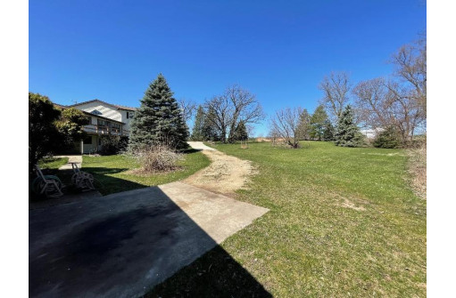 W2297 Scharf Road, Cambria, WI 53923