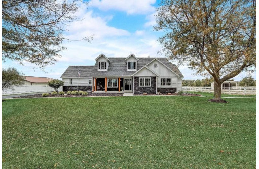 3050 County Road V, DeForest, WI 53532